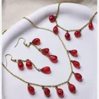 نیم ست یلدایی|بدلیجات|کاشان, کوچه باسکول|دیوار