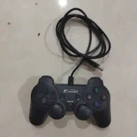 دسته بازی کامپیوتر