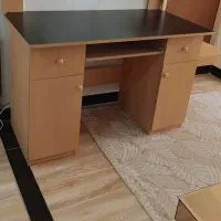 میز بزرگ کامپیوتر تحریر در حد نو بدون خطو خش