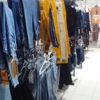 فروش عمده لباس|لباس|شاهین‌شهر, عطار|دیوار