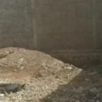 زمین ۱۰۰ متری بنک