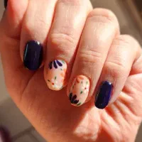 خدمات تخصصی ناخن|خدمات آرایشگری و زیبایی|شهرضا, |دیوار