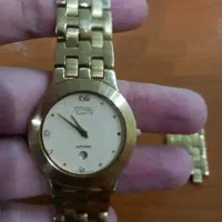 یکعدد ساعت مچی اصل سیتیزن قدیمی طلائی خوش دست