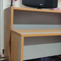 میز تحریر یا کامپیوتر