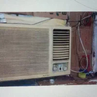 مشتری کولر دوتیکه وپنجره ای