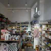 واگذاری یکجا مغازه ظرف فروشی