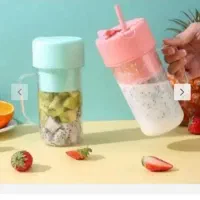 مخلوط کن رنگ آبی شیکر برقی قابل حمل