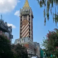 استخدام مشاور املاک خانم