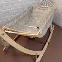 گهواره نوزاد