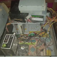 تعدادی کیس و مانیتور|قطعات و لوازم جانبی رایانه|شهریار, فرارت|دیوار