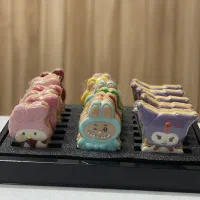 بە تعدادی نیروی خانم نیازمندیم(محدودە سرحدآباد)