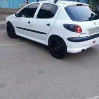 پژو ۲۰۶ تیپ۵ مدل ۱۳۹۲