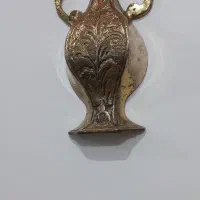 گلدان برنزی|صنایع دستی و سایر لوازم تزئینی|قم, باغ شریفی|دیوار