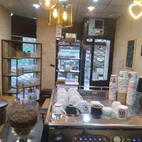 ۲۳ متر مغازه بر خیابان شهسواری شادآباد / karo