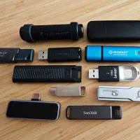 ریکاوری هارد، فلش، مموری و لپ‌تاپ تخصصی و امن