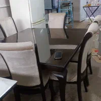 میز ناهار خوری 8نفره در حد نو