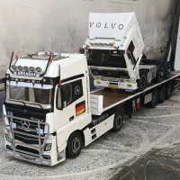 ساخت انواع ماکت خودرو مخصوص دکور همکاری با فروشگاه