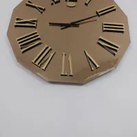 ساعت دیواری