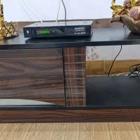 میزتلویزیون دورو درحدنو