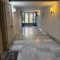 آپارتمان ۲۱۵ متر شمال جردن(قدرالسهم دار)
