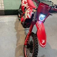 موتور سیکلت کراس