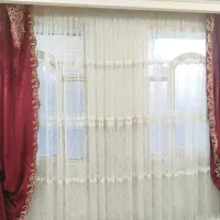 پرده به همراه والان