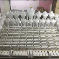 ویترین طلا فروشی پایه النگو مانکن سرویس