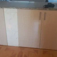 در کابینت کرم رنگ نو