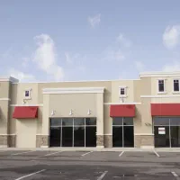 ۳۵۰ متر / موقعیت تجاری + ۲۵ متر مغازه/ نادری