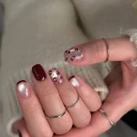 کاشت و ترمیم ناخن ۱۵۰ و ۲۵۰ مدت محدود