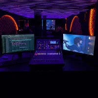 کارشناس فروش تلفنی با درآمد +55 میلیون