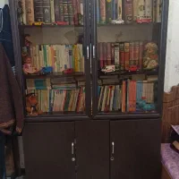 ویترین یا کتابخانه