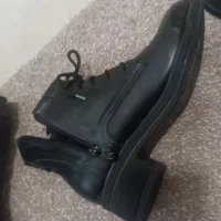 بوتدساق کوتاه چرم|کیف، کفش، کمربند|جغتای, |دیوار