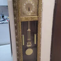 ساعت  ایستاده