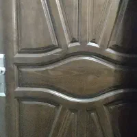 درب چوبی واحد . بسیار با کیفیت