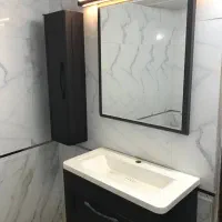 سرویس کامل روشویی با کمد و اینه و چراغ