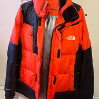 کاپشن پر نورت فیس اوریجینال