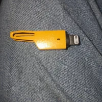 دیزی سفالی وگوشت کوب تبدیل تیمی این فرش دست باف|فرش|صدرا-فارس, باغشهر دادگستری قدیم|دیوار