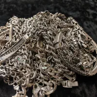 خریدار نقره سالم و شکسته شما در محل