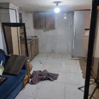 یک واحد زیر زمینی اجاره ای