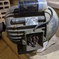 الکتروموتور تکفاز پمپ باد و دینام کولر آبی
