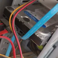 هارد دو ترا آبی