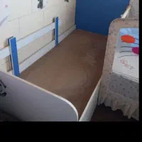 تخت و کمد نوزاد سیسمونی|تخت و صندلی بچه|یزد, |دیوار