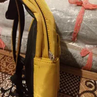 کیف مدرسه|کیف، کفش، کمربند|شاهین‌شهر, شهرک گلدیس|دیوار