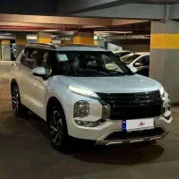 میتسوبیشی اوتلندر دو دیفرانسیل H لاین، مدل ۲۰۲۴