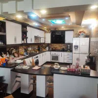 کابینت بدنه فلز درها mdf با هود،سینک و شیر ظرفشویی