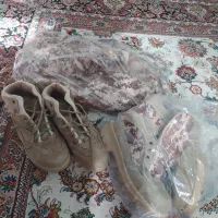 لباس سپاهی خاکی با پوتین