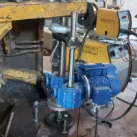 ثابت تراشی بوش پین لودر و بیل بدون جابجای|خدمات پیشه و مهارت|زارچ, |دیوار