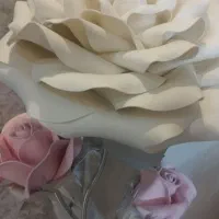 گل کنار سالنی|گل مصنوعی|اصفهان, ملک‌شهر|دیوار