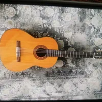 یک گیتار یاماها اصل c70 .|گیتار، بیس، امپلیفایر|مشهد, امامیه (شهرک غرب)|دیوار